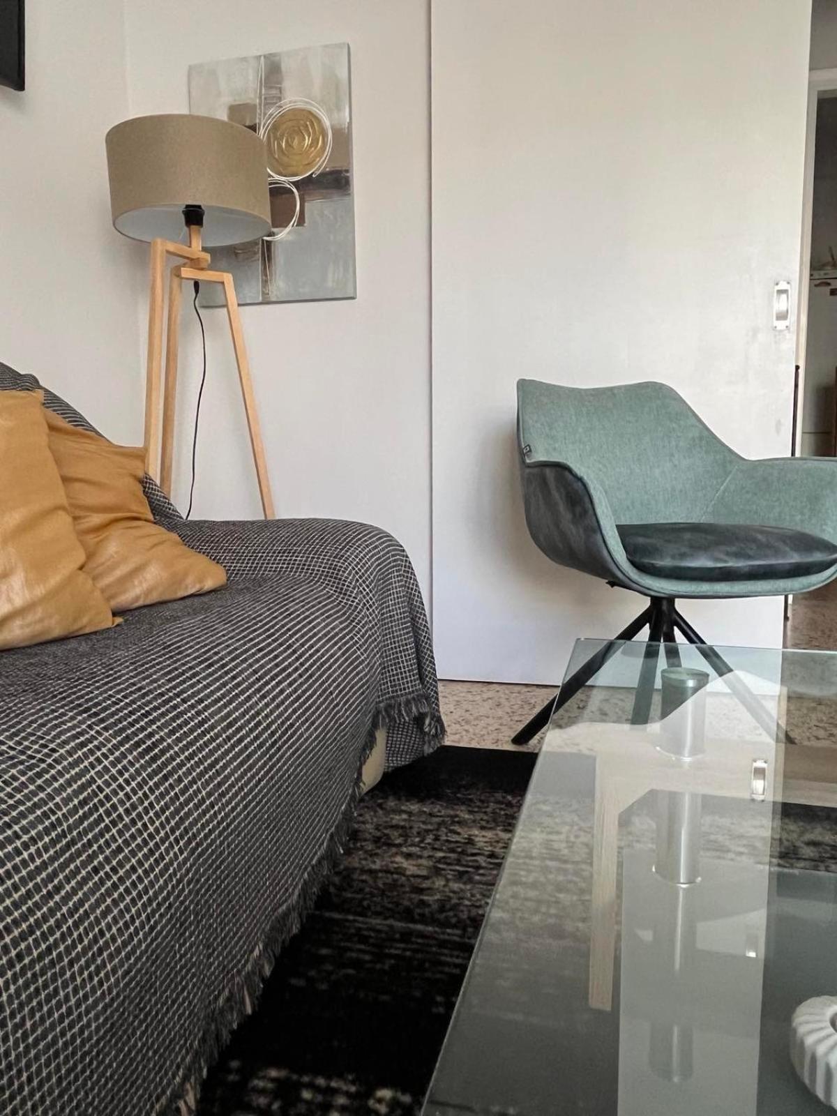 Sea View Apartments Near Athens Airport アルテミダ エクステリア 写真