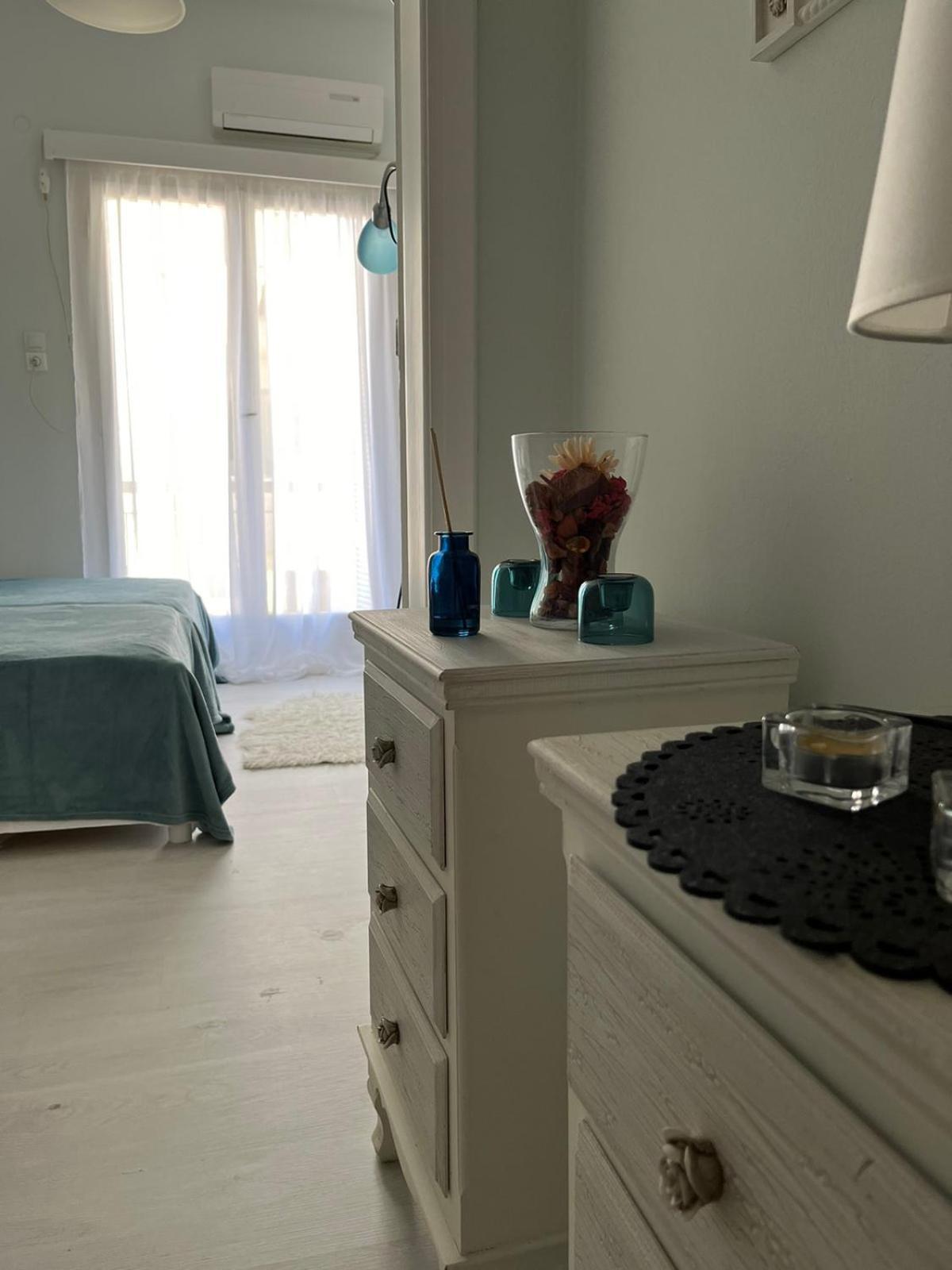 Sea View Apartments Near Athens Airport アルテミダ エクステリア 写真