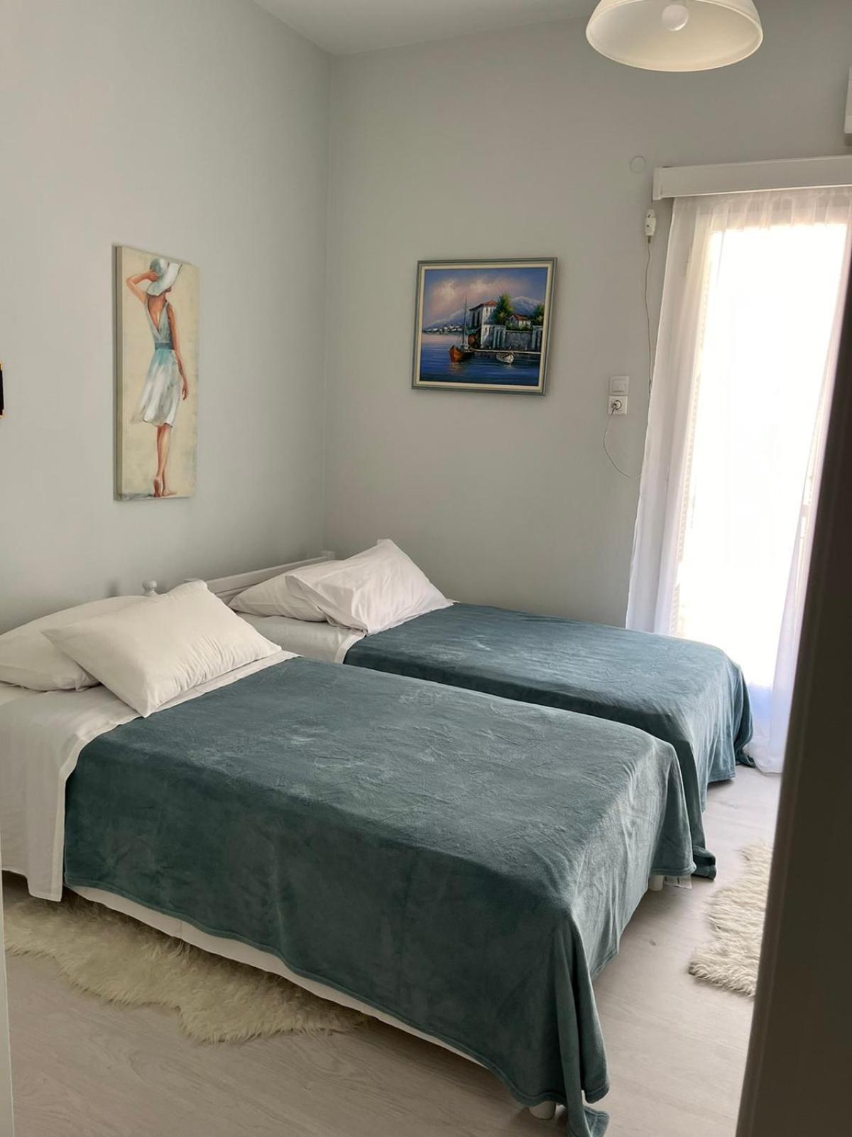 Sea View Apartments Near Athens Airport アルテミダ エクステリア 写真