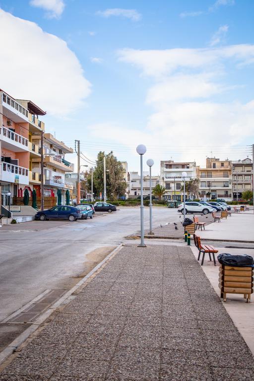 Sea View Apartments Near Athens Airport アルテミダ エクステリア 写真